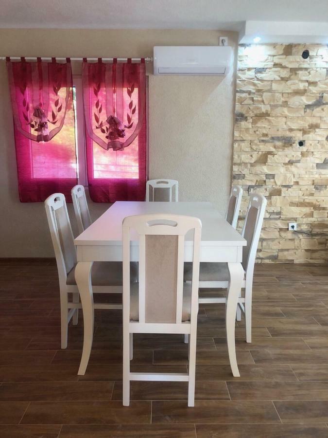 Villa Albatros บุดวา ภายนอก รูปภาพ
